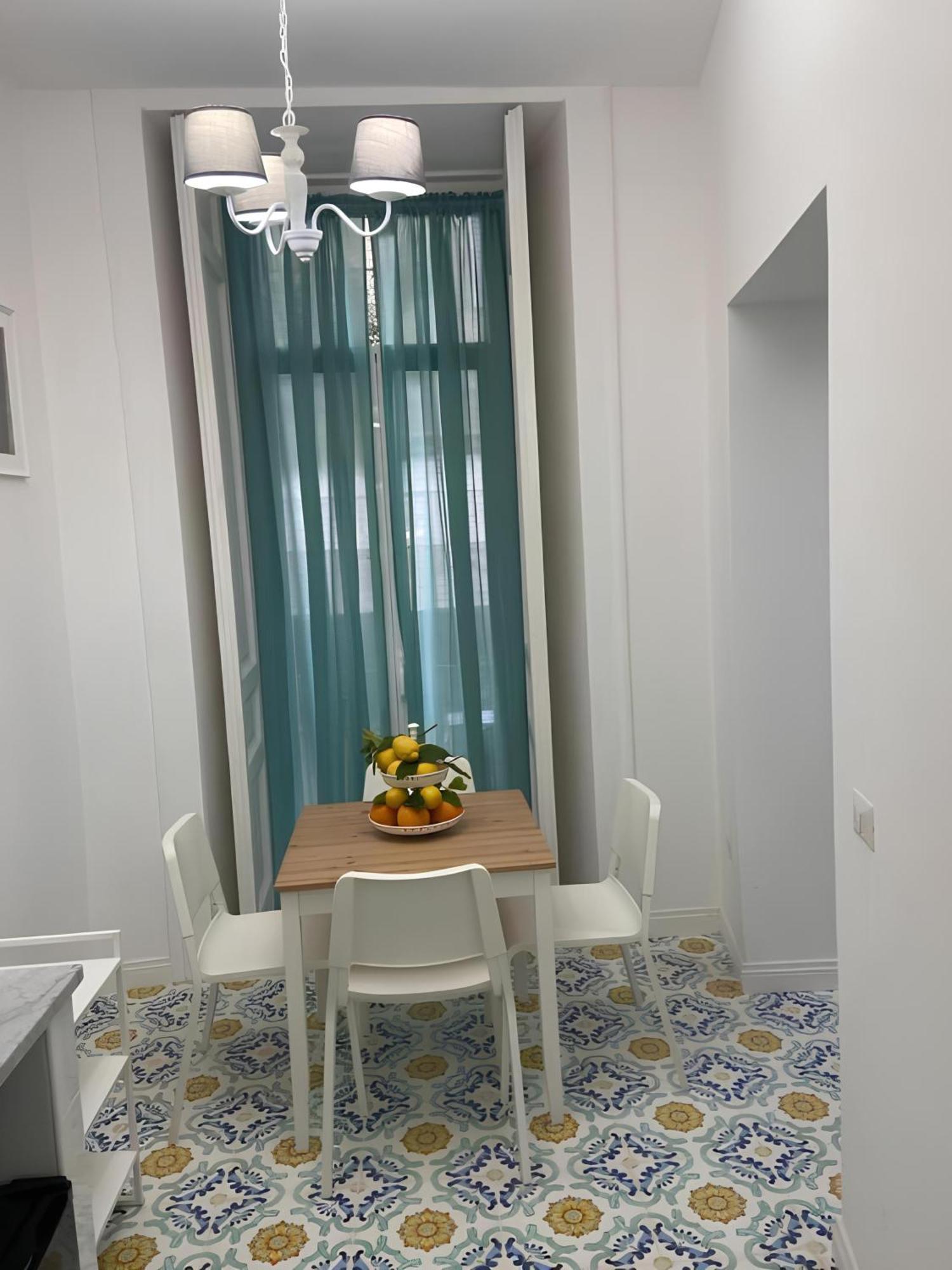 Apartment Luna Rossa Neapel
